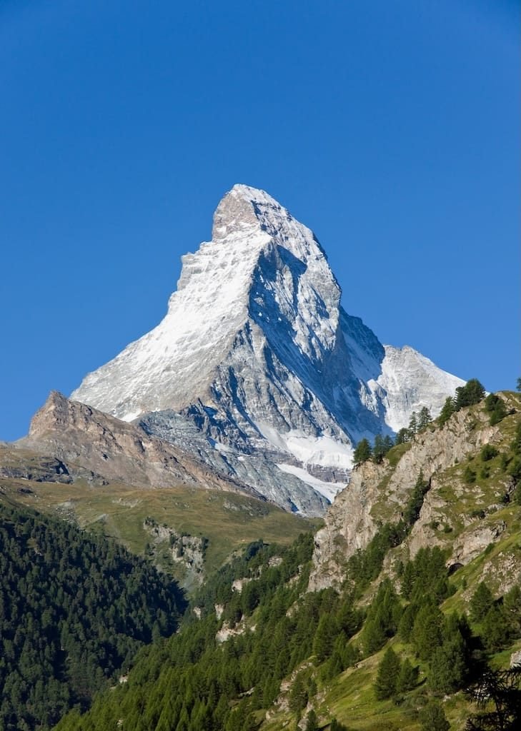 the-majestic-matterhorn-2025-03-08-03-35-07-utc